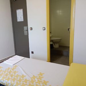 Habitación con 2 Camas Individuales